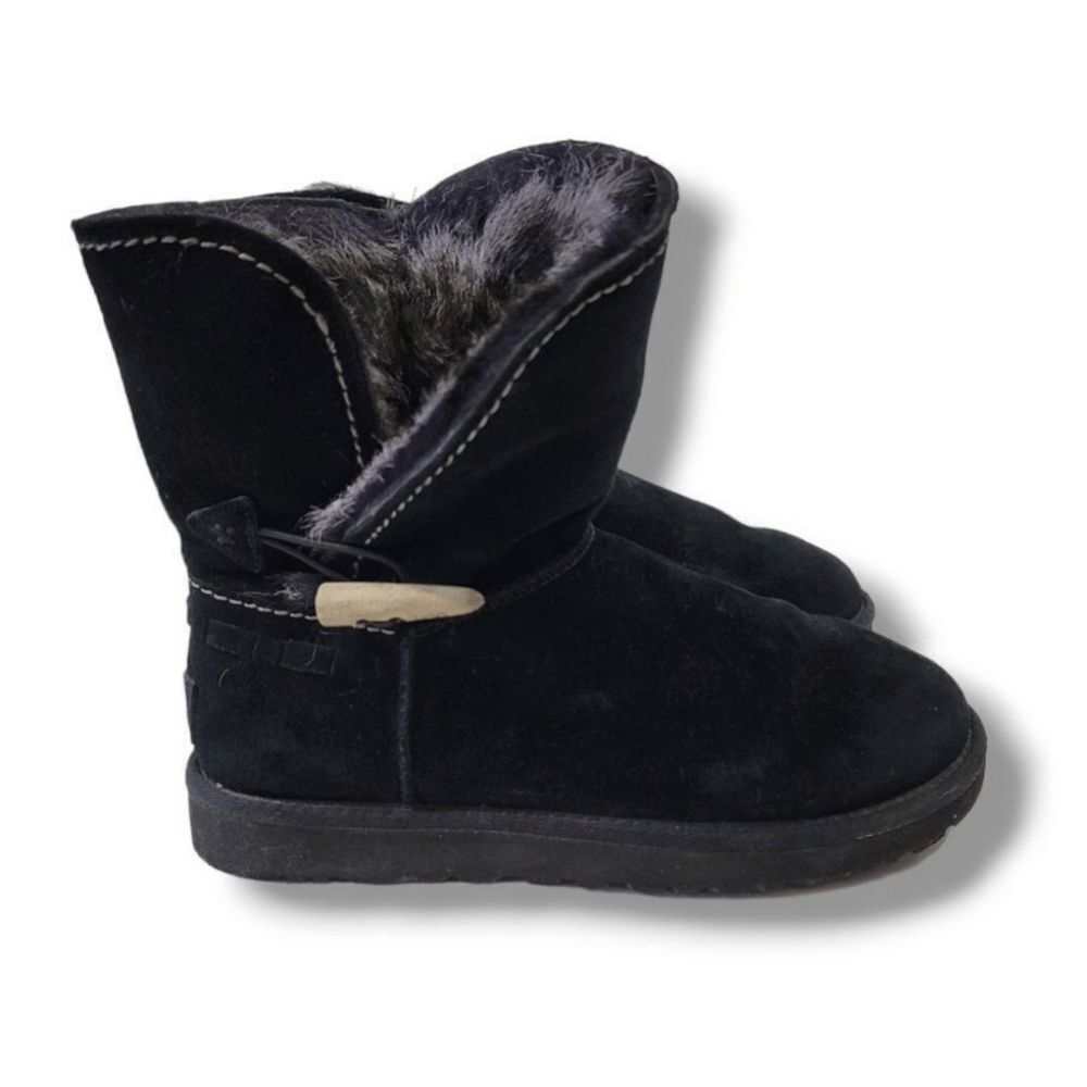 UGG Womens Meadow Short Suede Fur Lined Boots in Black Size 7